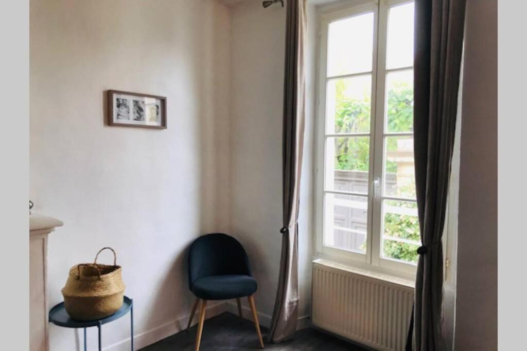 Au Coeur Du Vieux Bayeux, Logement De Charme Lägenhet Exteriör bild